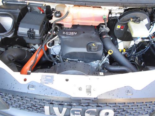 Imagem 10 de 11 de Iveco Daily 35s14 Com Avanço 16/16