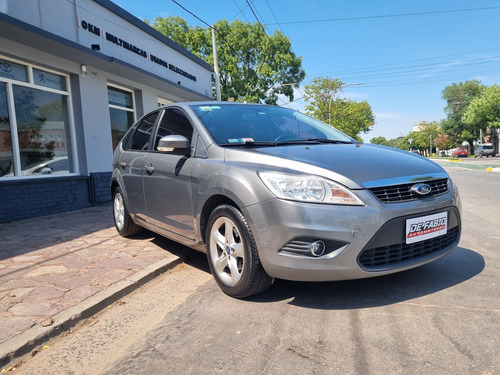 Ford Focus 2 1.6 Trend Sigma
