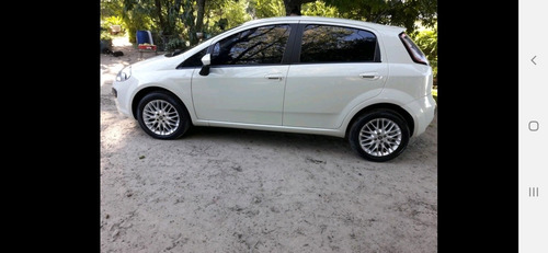 Fiat Punto 1.6 Essence 2013