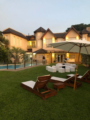 Imagen 3 de 22 de Casa Quinta - Casamientos, Bautizos, 15 Años, Eventos Y Reuniones Empresariales