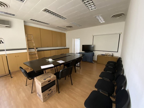 Imagen 7 de 11 de Oficina En Alquiler - Palier Privado - Luminosa - Microcentro