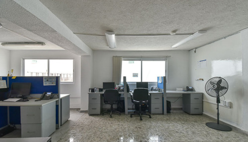 Oficinas  En Casa Adaptada Uso De Suelo H/3/40/z