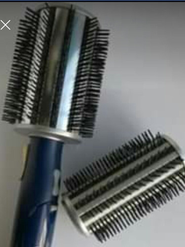 Imagen 2 de 3 de Cepillo Conair
