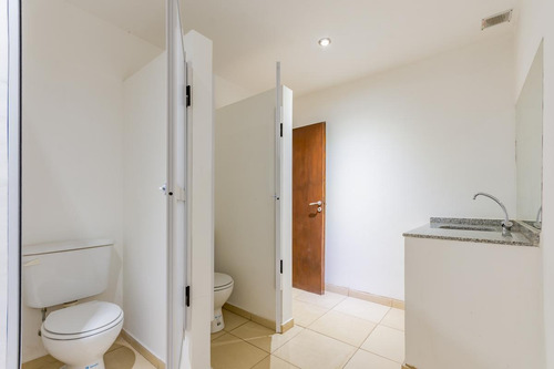 Imagen 21 de 25 de Venta/permuta - Local 291 M2 Totales, Edificado En Dos Plantas - Luis Agote, Rosario.