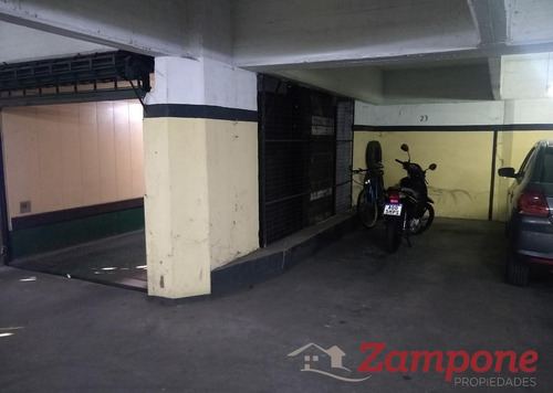 Imagen 12 de 16 de Cochera En Venta - Portón Automático - A Solo 10 Mts De Av. Del Libertador 500 - Vicente López