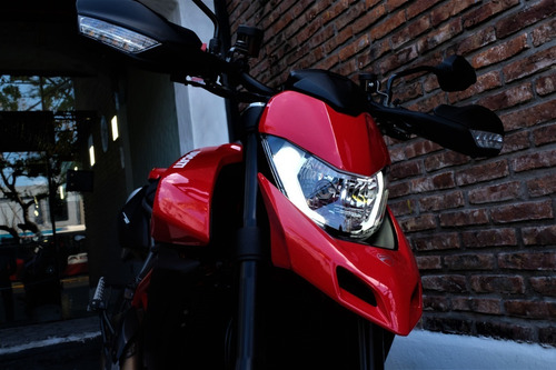 Imagen 8 de 15 de Ducati Hypermotard 950 2020