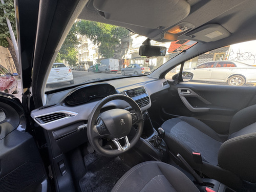 Peugeot 208 1.5 Active