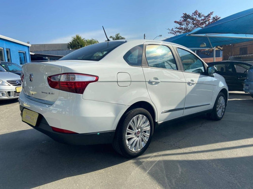 Imagem 4 de 9 de Fiat Grand Siena 1.6 Mpi Essence 16v Flex 4p Manual