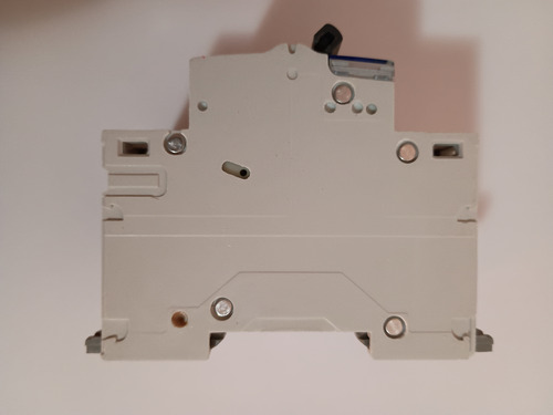 Interruptor Automatico 3p 32a Curva D 10ka Legrand Rf 408092