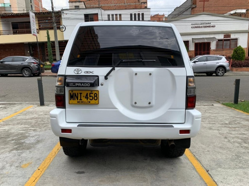 Toyota Prado 2.7 Sumo