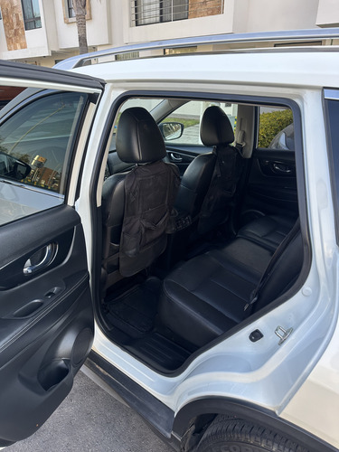 Nissan X-Trail 2.5 Exclusive 2 Row Cvt