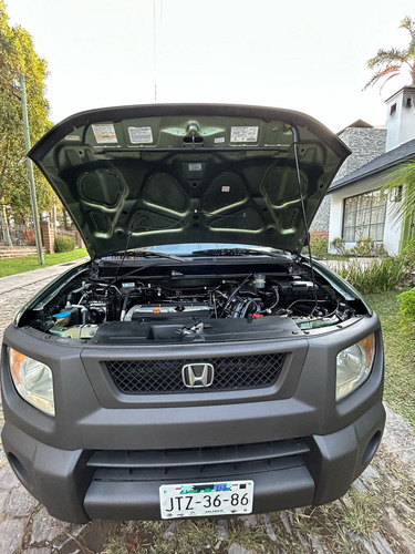Honda Element 2004 Amplio, Guerrero Y Listo Para Rodar