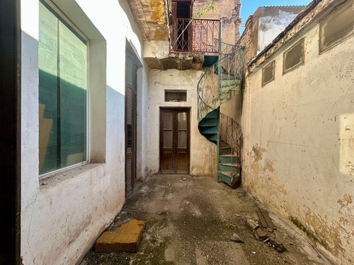 Casa Para Desarrollo / Consultorio En Centro