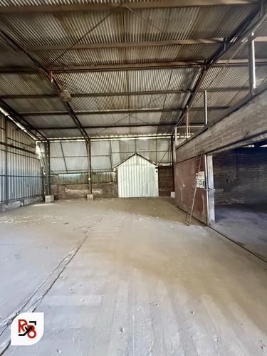 Se Arrienda Galpon-bodega En Plena Carretera De Curicó