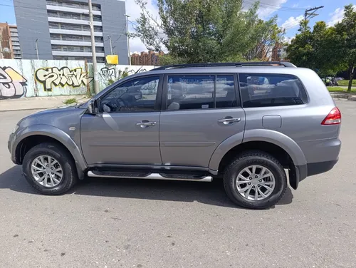 Mitsubishi Nativa 3.0l