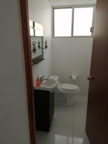 Imagen 10 de 14 de Venta Casa Circuito Novelistas, Ciudad Satélite, Naucalpan