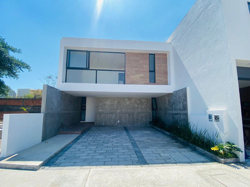 Casa En Preventa En Veracruz, Fracc. Cerrado En Boca Del Río, Ver.