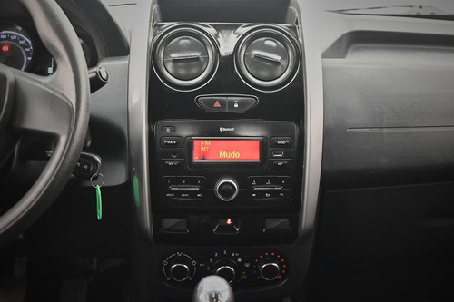 Imagen 11 de 15 de Renault Oroch Expresion 1.6 2020