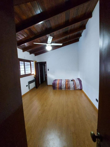 Acepto Bitcoin Chalet Venado Tuerto 215m2 Cubiertos