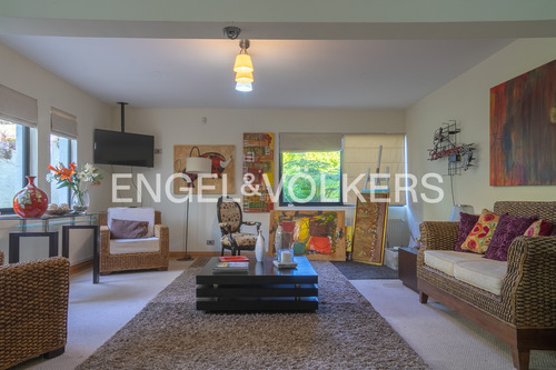 Estupenda Casa En Pinares
