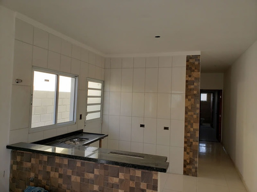 Imagem 3 de 9 de Casa Na Praia - Oportunidade
