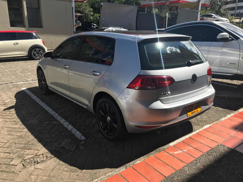 Volkswagen Golf Confortline