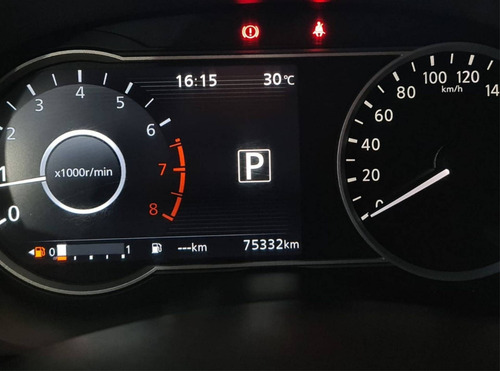 Imagem 10 de 11 de Nissan Kicks 1.6 16v Flexstart Sl 4p Xtronic
