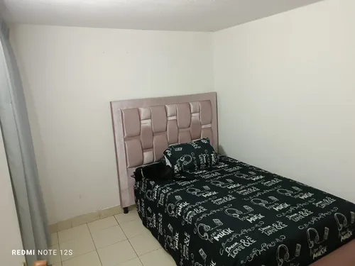 Pimer Piso Barrio Napoles