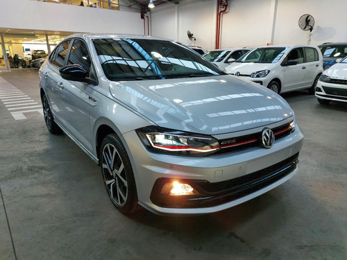 Imagen 25 de 25 de Volkswagen Virtus Gts 250 Tsi Mos A1