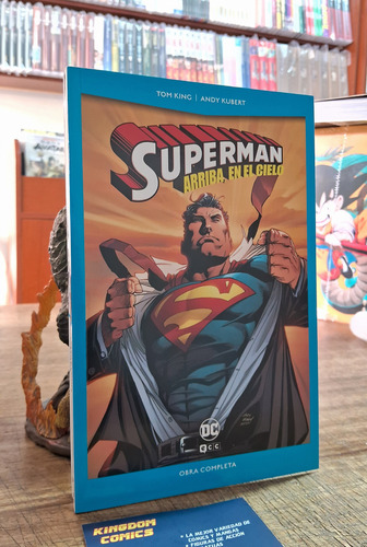 Dc Pocket. Superman: Arriba En El Cielo. Editorial Ecc.