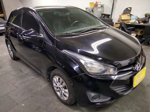 Imagem 1 de 12 de Hyundai Hb20 1.6 Flex Comfort Plus Completo Couro 2013 Preto