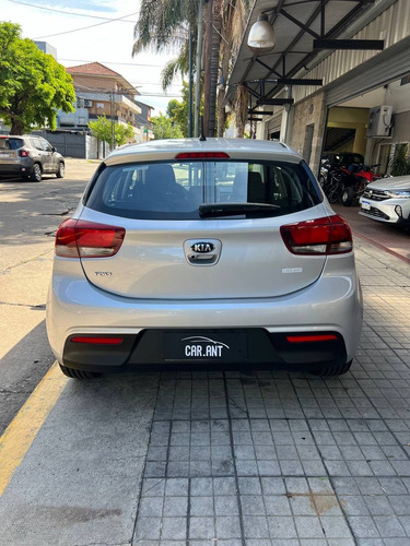 Kia Rio 1.6 Sx 4at