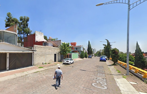 Vendo Casa En Calz. De Las Águilas, Colonia Villa Verdún!!! 2 0 4