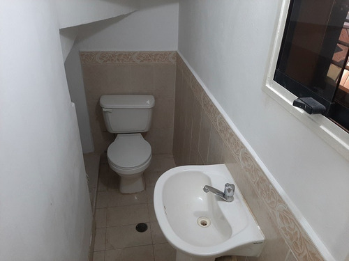 Imagen 7 de 18 de Vendo Townhouse En La Entrada Naguanagua Entrega Inmediata Cod144729