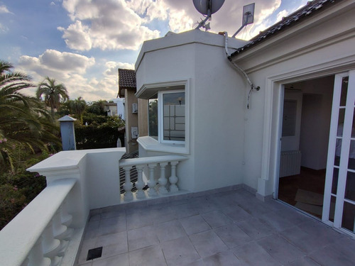 Se Vende Casa En Barrio Dalvian, Mendoza