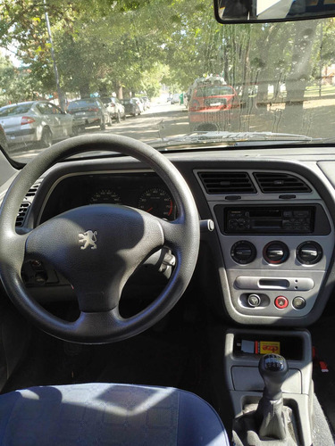 Peugeot 306 1.8 Boreal 2002