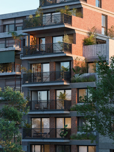 INCAS BLVD 3956