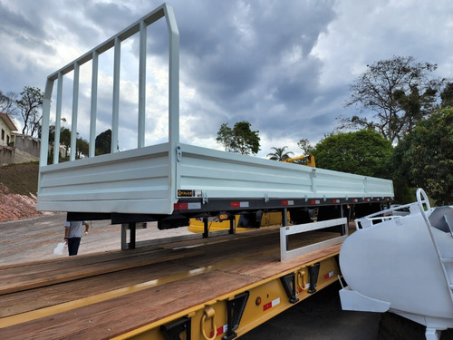 Carroceria Em Aço 4 Truck Ano 2022 Zero Sem Uso Trucado 6x2