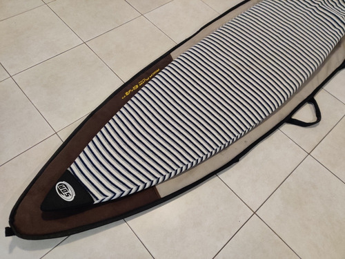 Imagen 7 de 10 de Tabla Surf 6' Schlickmann + Funda Viaje + Funda Playa + Pita