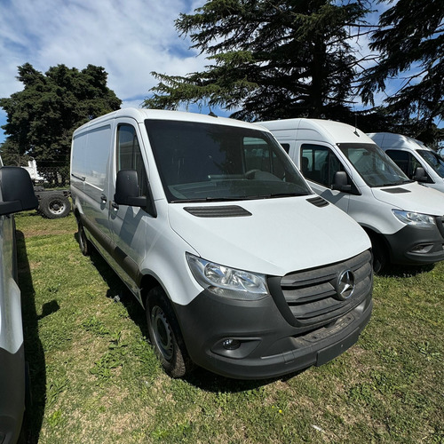 Mercedes-Benz Sprinter 311 CDI Street Furgón L 3665 TN V2