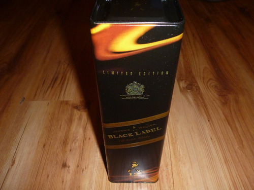 Lata De Whiskyjohnnie Walker Black Label Edicion Limitada