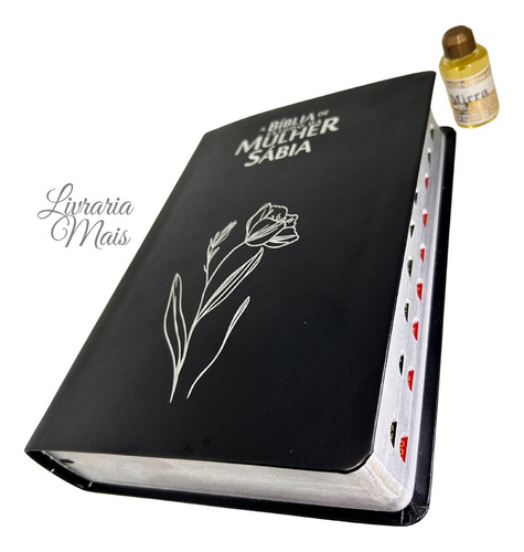 Bíblia De Estudo Da Mulher Sábia Full Color Com Harpa Capa Magnólia Preta Com Índice
