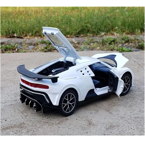 Auto Bugatti Centodieci Blanco Escala 1:32 Luz Y Sonido Blanco