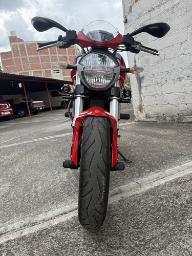 Ducati Monster 696 2014