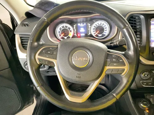 Jeep Cherokee 3.2 Longitude