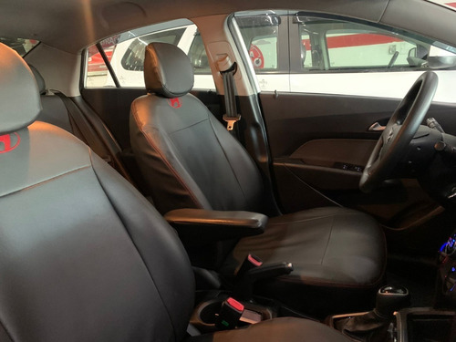 Imagem 8 de 9 de Hyundai Hb20s 1.6 Comfort Plus (aut)