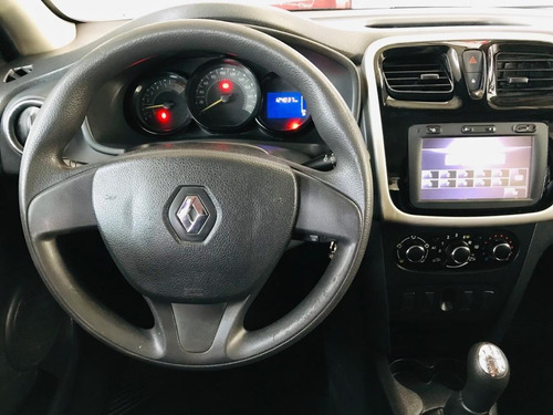 Imagem 12 de 13 de Renault Sandero Expression 1.0 16v (flex) Flex Manual