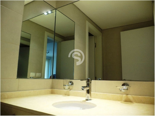 Edificio Con Servicios, Wind Tower!!- Ref: 2642