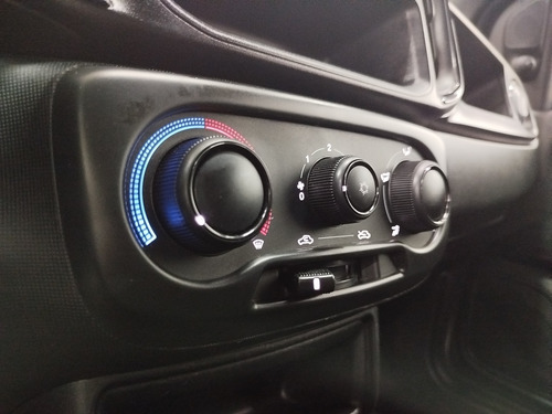 Fiat Fiorino 1.4 MPI FURGÃO ENDURANCE 8V FLEX 2P MANUAL