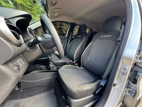 Renault Kwid 1.0 12V SCE FLEX OUTSIDER MANUAL